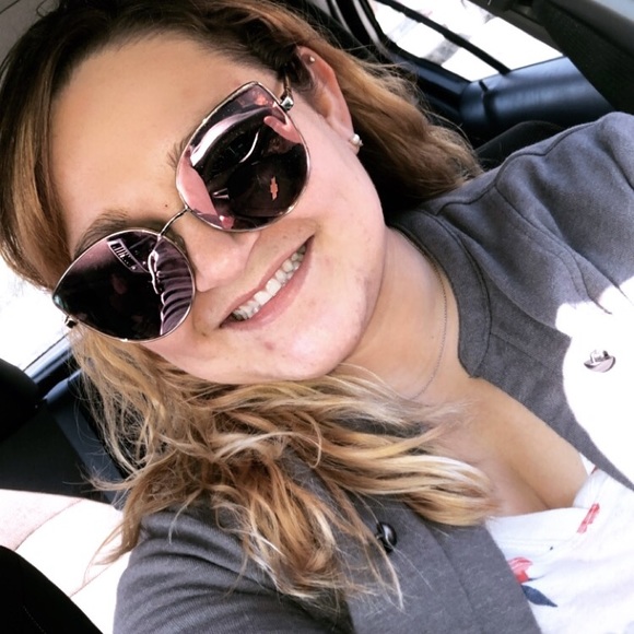 🌻 Meet the Seller 🌻 - Picture 1 of 1